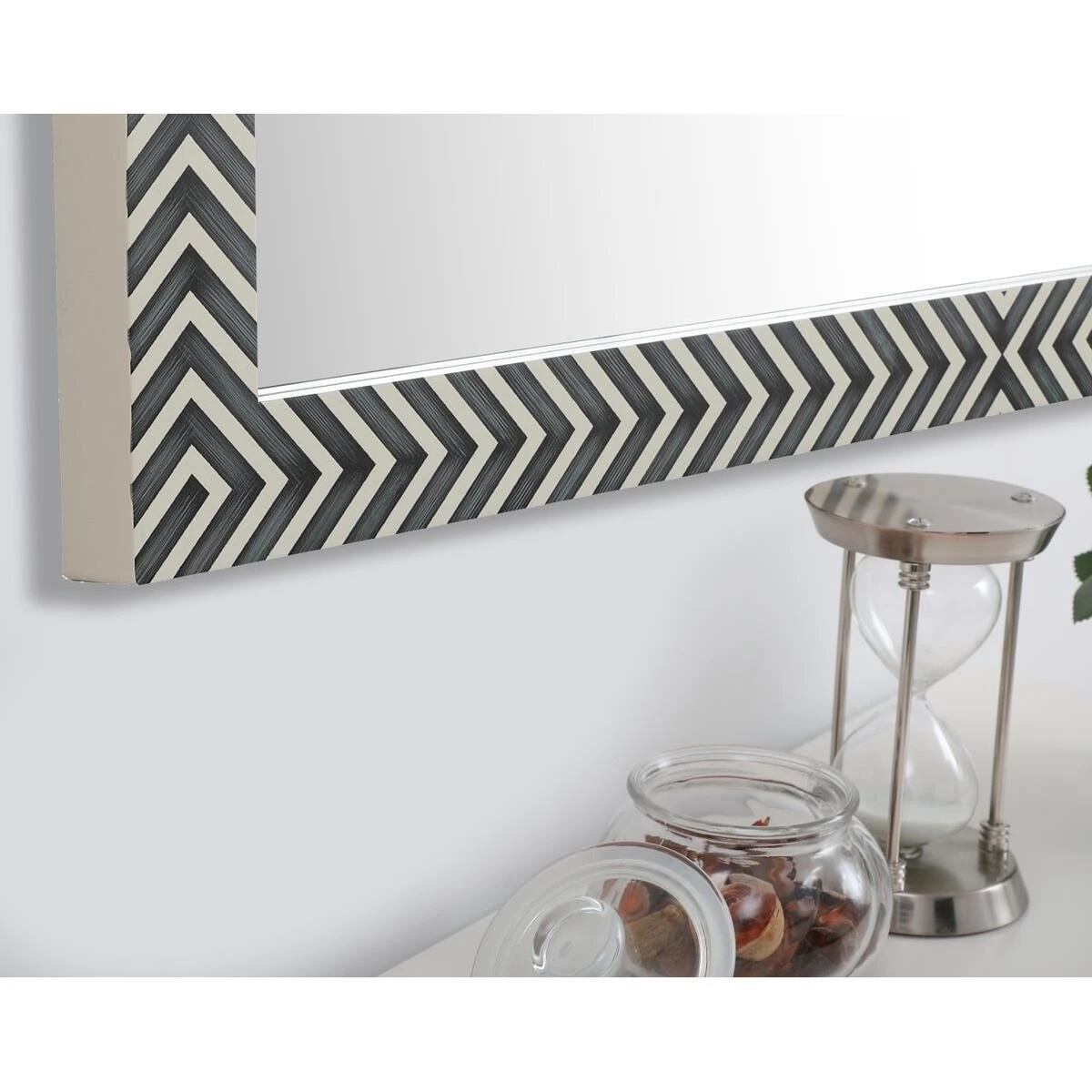 Rectangular Mirror 48x30 Inch In Chevron Wall Mirror By Elegant Decor 5 Rectangular Mirror 48x30 Inch In Chevron Wall Mirror By Elegant Decor - Image 5