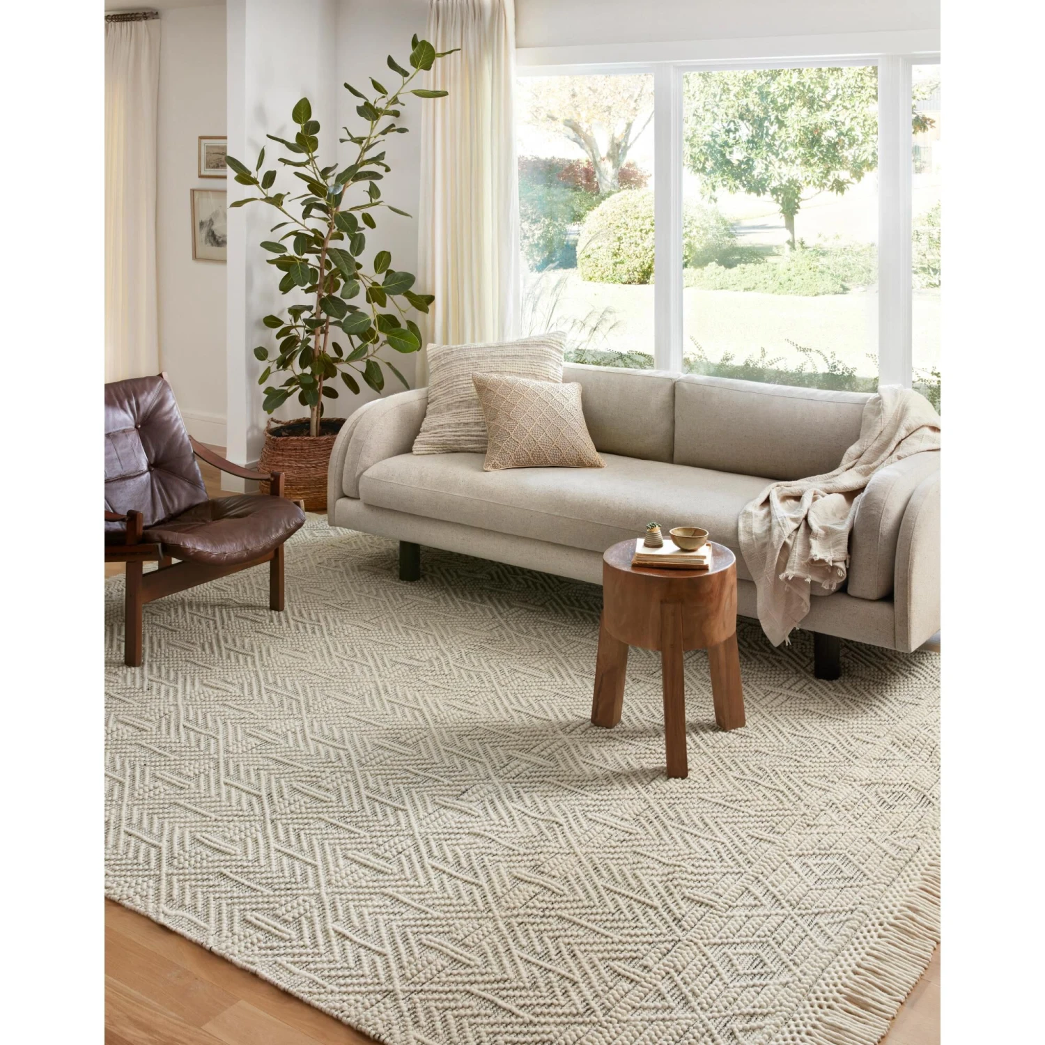Loloi II NOELLE NOE-01 Area Rug By Loloi Rugs 6 Loloi II NOELLE NOE-01 Area Rug By Loloi Rugs - Image 6