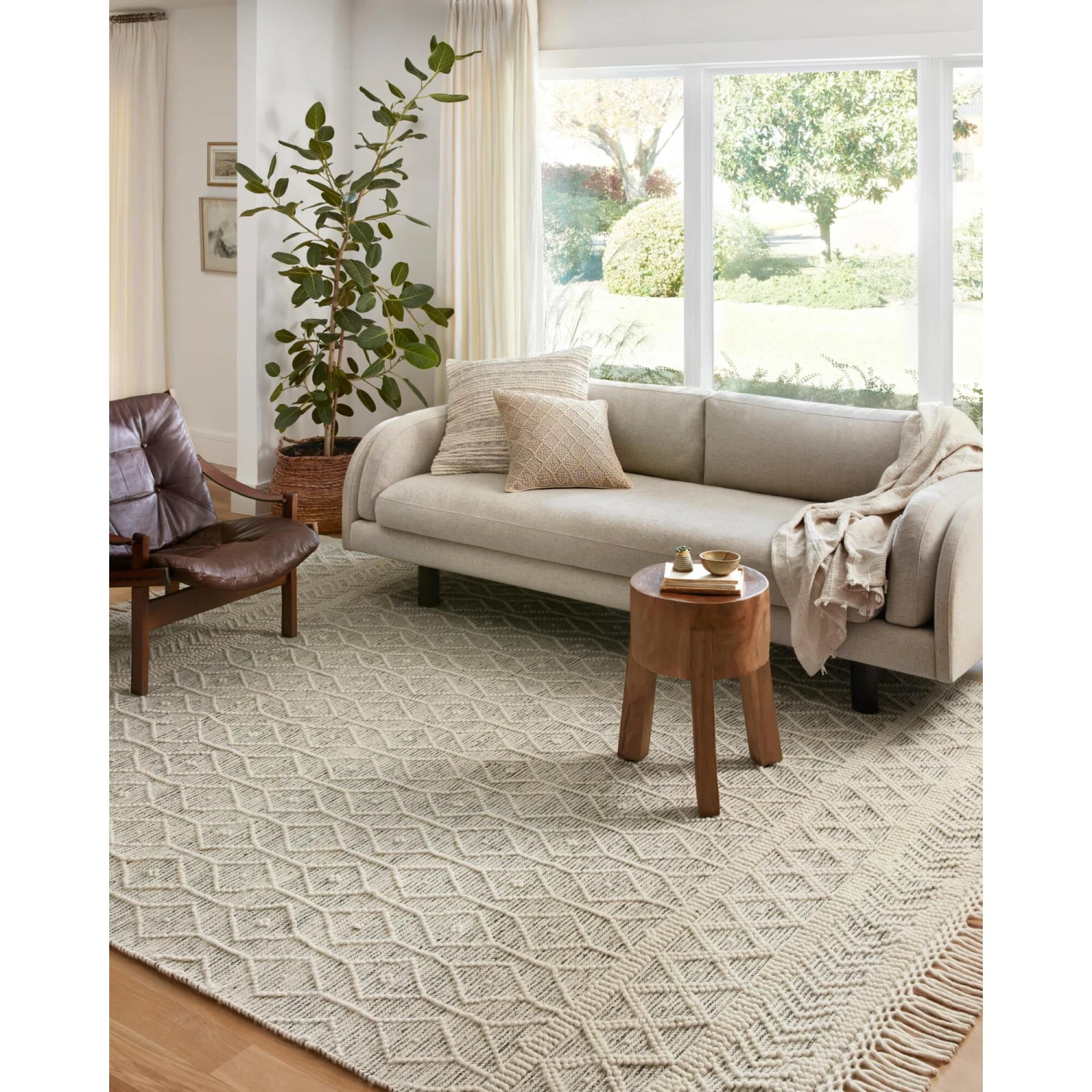 Loloi II NOELLE NOE-02 Area Rug By Loloi Rugs 5 Loloi II NOELLE NOE-02 Area Rug By Loloi Rugs - Image 5